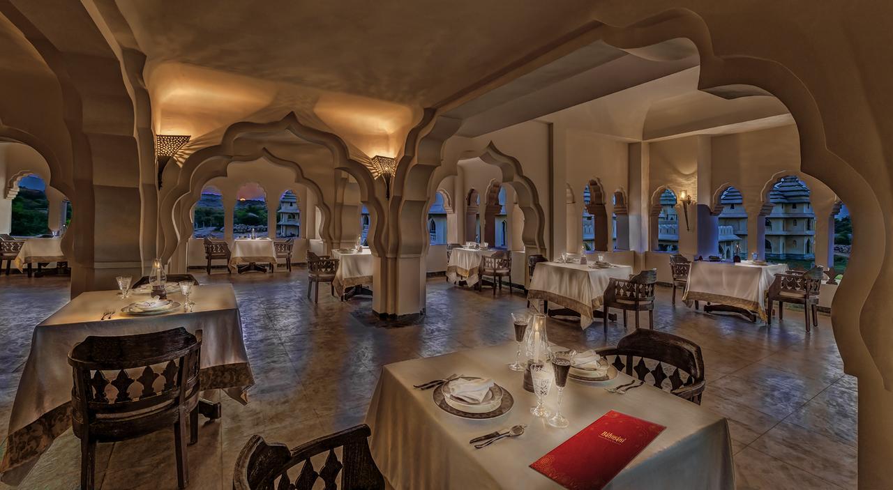 Hotel Evolve Back Hampi Extérieur photo