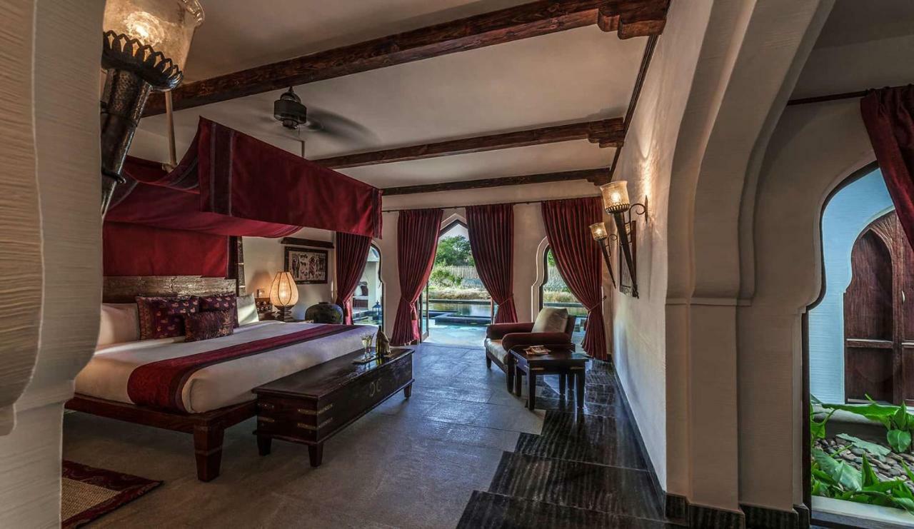 Hotel Evolve Back Hampi Extérieur photo